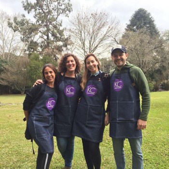 TRABAJAR CON FAMILIA Y AMIGOS